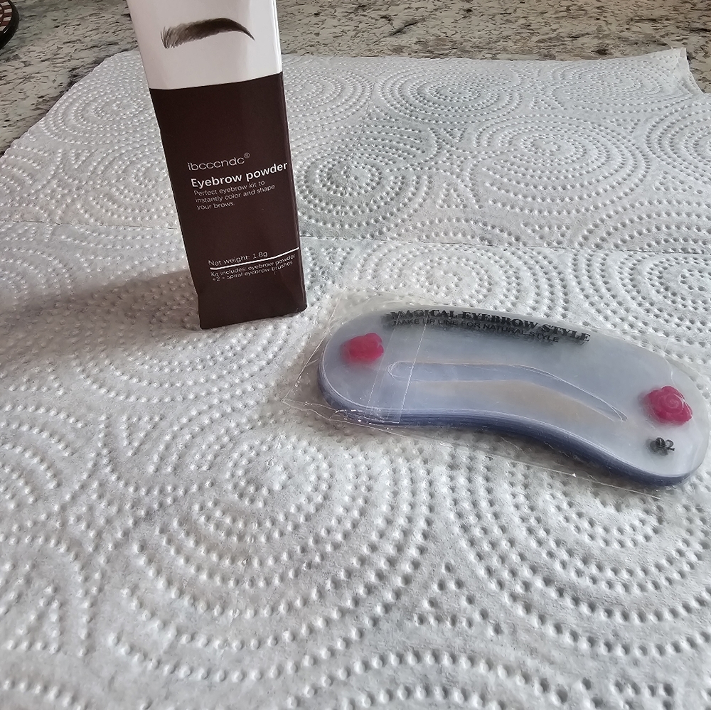 Skinbae eyebrow shaping kit